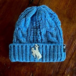 Boys cable knit wool hat. Like new!